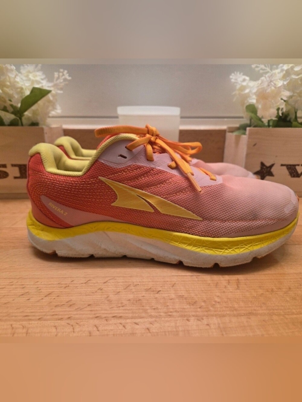 ALTRA Rivera 2  Running Shoe Coral Womens Size 8.5